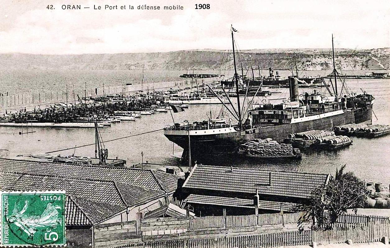 Oran - Port et Defense mobile - 1908.jpg